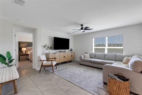 Casa en venta en Wimauma, Florida, 4 dormitorios, 171.5 m2 № 1853925 - foto 6