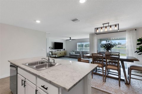 Casa en venta en Wimauma, Florida, 4 dormitorios, 171.5 m2 № 1853925 - foto 12