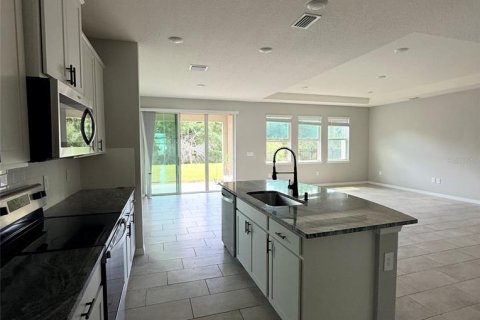 Villa ou maison à vendre à Bradenton, Floride: 4 chambres, 307.79 m2 № 2099437 - photo 12