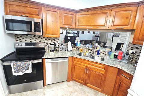 Condominio en venta en Boynton Beach, Florida, 2 dormitorios, 92.53 m2 № 2145975 - foto 4