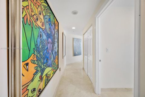 Condominio en venta en Fort Lauderdale, Florida, 3 dormitorios, 179.67 m2 № 1992815 - foto 20