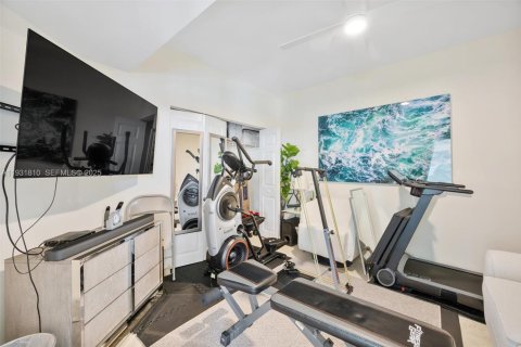 Condominio en venta en Fort Lauderdale, Florida, 3 dormitorios, 179.67 m2 № 1992815 - foto 17