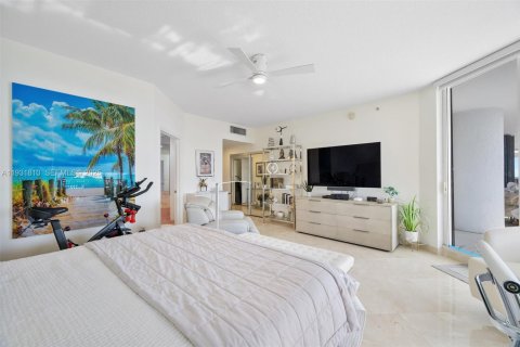 Condominio en venta en Fort Lauderdale, Florida, 3 dormitorios, 179.67 m2 № 1992815 - foto 28