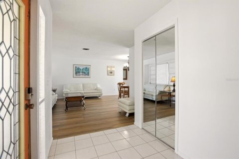 Villa ou maison à vendre à Punta Gorda, Floride: 3 chambres, 176.33 m2 № 2098333 - photo 4