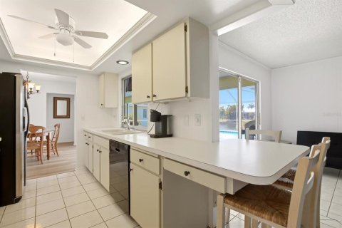 Villa ou maison à vendre à Punta Gorda, Floride: 3 chambres, 176.33 m2 № 2098333 - photo 9