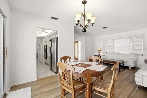 Villa ou maison à vendre à Punta Gorda, Floride: 3 chambres, 176.33 m2 № 2098333 - photo 14