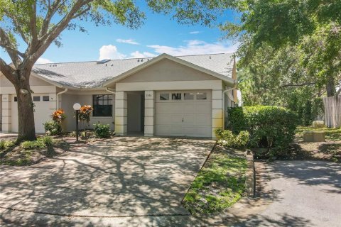 House in Dunedin, Florida 2 bedrooms, 133.59 sq.m. № 1737308 - photo 1