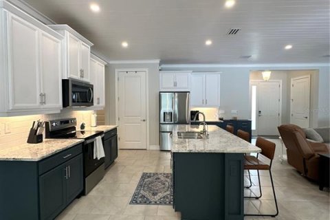 House in North Port, Florida 3 bedrooms, 183.39 sq.m. № 2226989 - photo 7