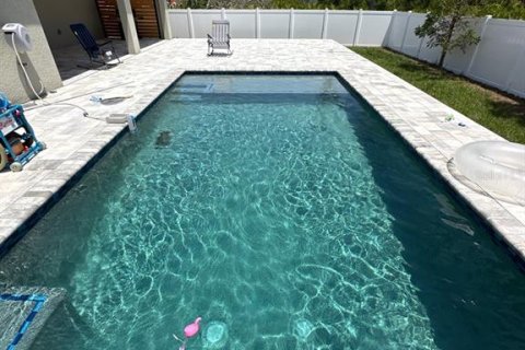 House in North Port, Florida 3 bedrooms, 183.39 sq.m. № 2226989 - photo 2