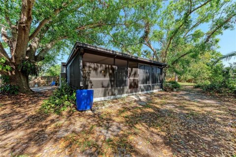 Villa ou maison à vendre à Sarasota, Floride: 3 chambres, 122.63 m2 № 1614309 - photo 27