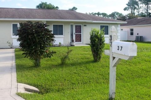 House in Palm Coast, Florida 3 bedrooms, 115.85 sq.m. № 1899940 - photo 4