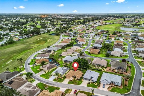 Villa ou maison à vendre à Summerfield, Floride: 3 chambres, 125.7 m2 № 2209593 - photo 2