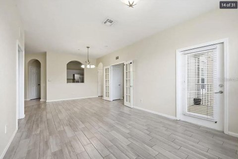 Condo in Orlando, Florida, 3 bedrooms № 2197880 - photo 19