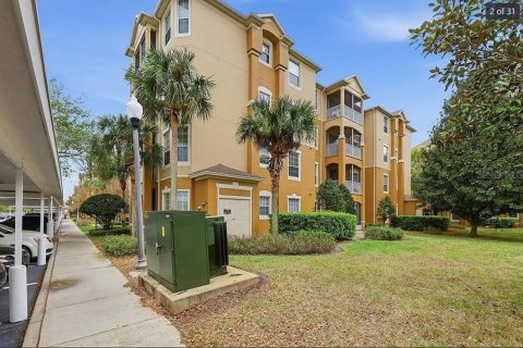 Condo in Orlando, Florida, 3 bedrooms № 2197880 - photo 2