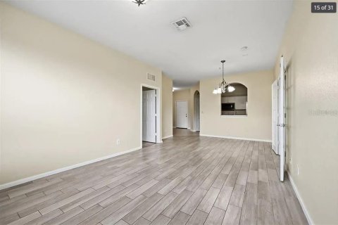 Condo in Orlando, Florida, 3 bedrooms № 2197880 - photo 20