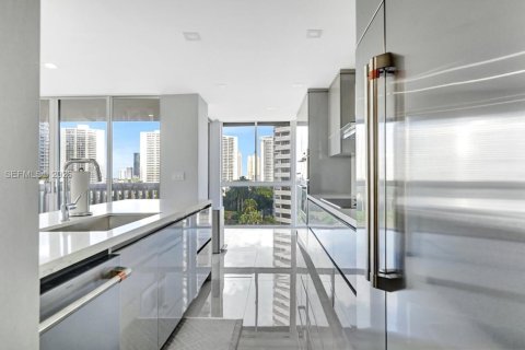 Condominio en venta en Aventura, Florida, 3 dormitorios, 179.3 m2 № 2043929 - foto 27