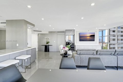 Condominio en venta en Aventura, Florida, 3 dormitorios, 179.3 m2 № 2043929 - foto 18