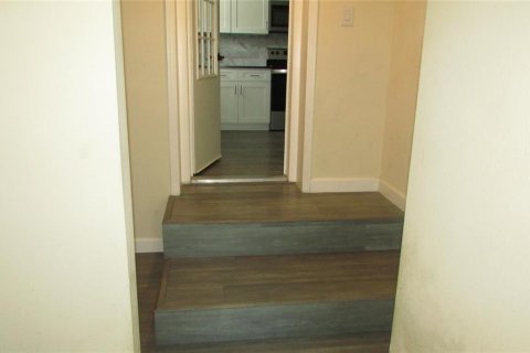 House in Lakeland, Florida 3 bedrooms, 206.06 sq.m. № 1374411 - photo 29