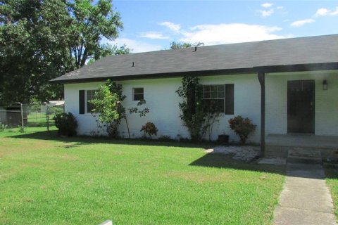 House in Lakeland, Florida 3 bedrooms, 206.06 sq.m. № 1374411 - photo 3