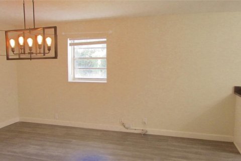 House in Lakeland, Florida 3 bedrooms, 206.06 sq.m. № 1374411 - photo 20