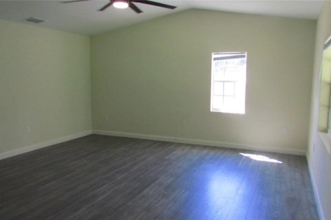 House in Lakeland, Florida 3 bedrooms, 206.06 sq.m. № 1374411 - photo 5