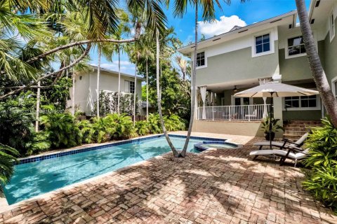 House in Key Biscayne, Florida 5 bedrooms, 333.98 sq.m. № 1696889 - photo 28
