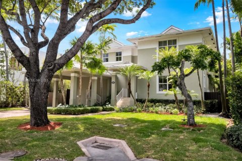 House in Key Biscayne, Florida 5 bedrooms, 333.98 sq.m. № 1696889 - photo 2