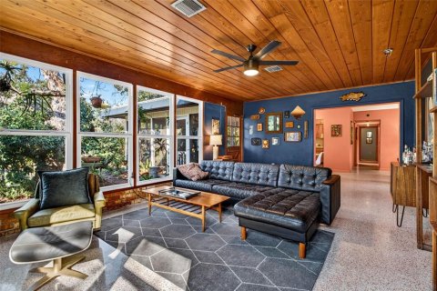 Villa ou maison à vendre à Temple Terrace, Floride: 4 chambres, 187.85 m2 № 2430605 - photo 10