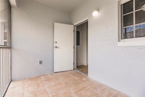 Снять в аренду кондоминиум в Форт Майерс, Флорида 1 комната, 103.86м2, № 1849901 - фото 6