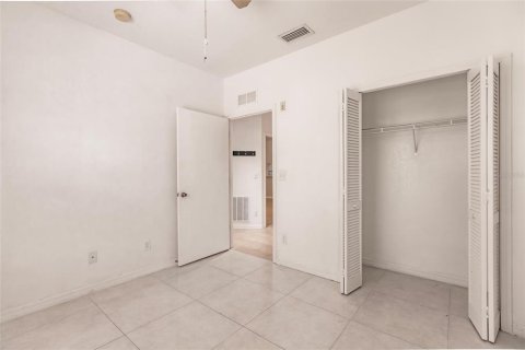 Снять в аренду кондоминиум в Форт Майерс, Флорида 1 комната, 103.86м2, № 1849901 - фото 24
