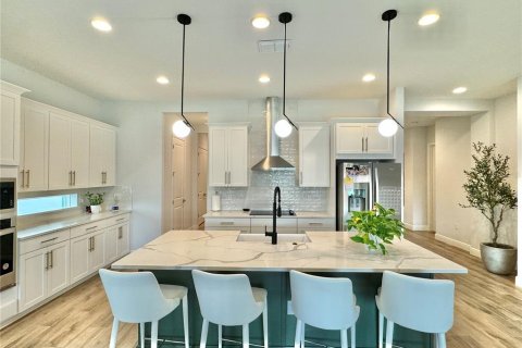 Casa en alquiler en Orlando, Florida, 4 dormitorios, 269.14 m2 № 1917460 - foto 27