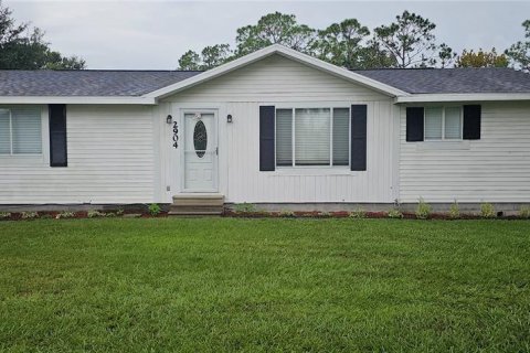 House in Wauchula, Florida 3 bedrooms, 131.92 sq.m. № 2408471