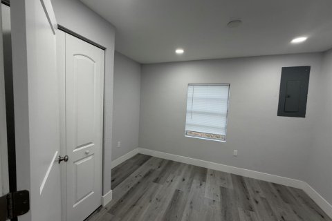 Villa ou maison à vendre à Clewiston, Floride: 3 chambres, 66.89 m2 № 2173315 - photo 7