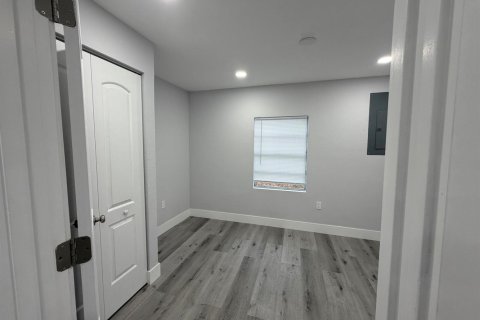 Villa ou maison à vendre à Clewiston, Floride: 3 chambres, 66.89 m2 № 2173315 - photo 8