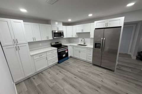 Villa ou maison à vendre à Clewiston, Floride: 3 chambres, 66.89 m2 № 2173315 - photo 4