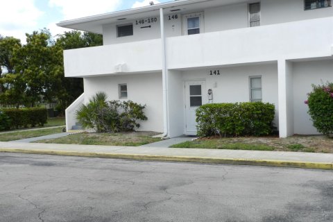 Copropriété à vendre à Royal Palm Beach, Floride: 1 chambre, 70.98 m2 № 2077524 - photo 12