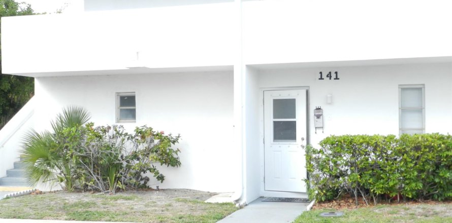 Condo à Royal Palm Beach, Floride, 1 chambre  № 2077524