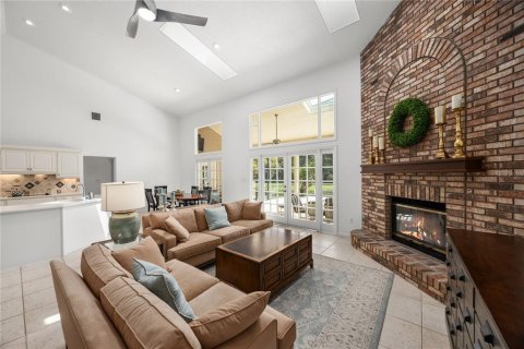 Casa en venta en Longwood, Florida, 4 dormitorios, 295.06 m2 № 1906747 - foto 8