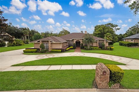 Casa en venta en Longwood, Florida, 4 dormitorios, 295.06 m2 № 1906747 - foto 2