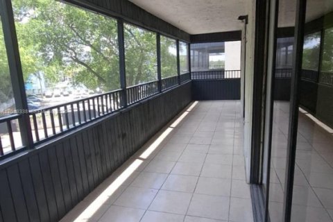 Copropriété à louer à Miami, Floride: 2 chambres, 113.81 m2 № 2182462 - photo 17