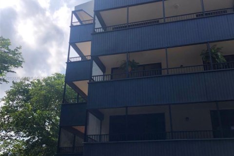 Condo à Miami, Floride, 2 chambres  № 2182462