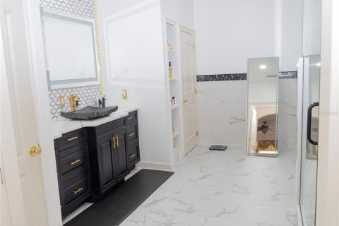 Купить виллу или дом в Окои, Флорида 11 комнат, 406.26м2, № 2238154 - фото 21