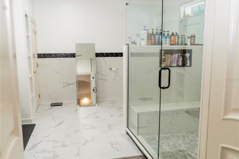 Купить виллу или дом в Окои, Флорида 11 комнат, 406.26м2, № 2238154 - фото 22