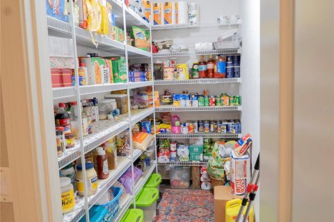 Купить виллу или дом в Окои, Флорида 11 комнат, 406.26м2, № 2238154 - фото 20