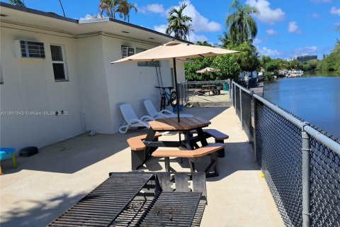 Appartement à louer à North Miami, Floride: 1 chambre, 55.74 m2 № 1892456 - photo 3