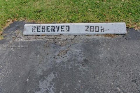 Adosado en venta en Miami, Florida, 2 dormitorios, 78.5 m2 № 1967455 - foto 4