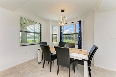 Condo in Bradenton, Florida, 2 bedrooms  № 1918007 - photo 13