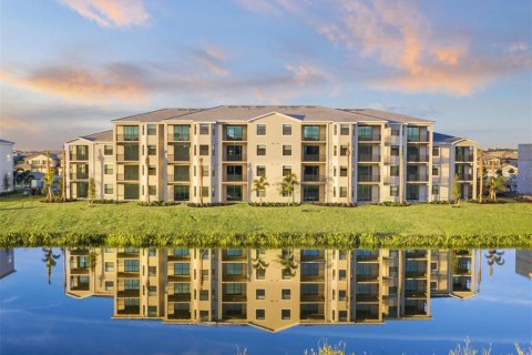 Condo in Bradenton, Florida, 2 bedrooms  № 1918007 - photo 1