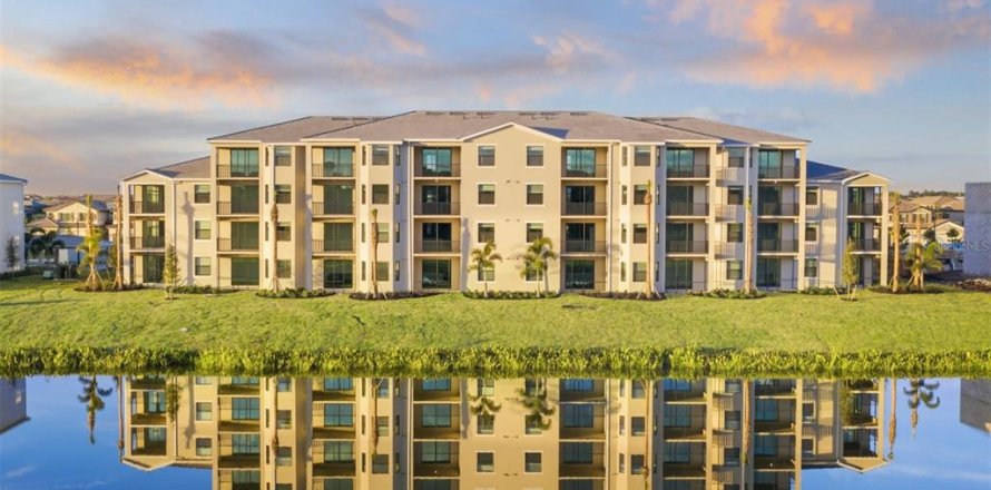 Condominio en Bradenton, Florida, 2 dormitorios № 1918007