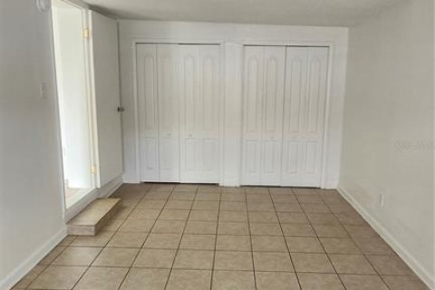 Casa en alquiler en Deltona, Florida, 3 dormitorios, 102.66 m2 № 1915108 - foto 12